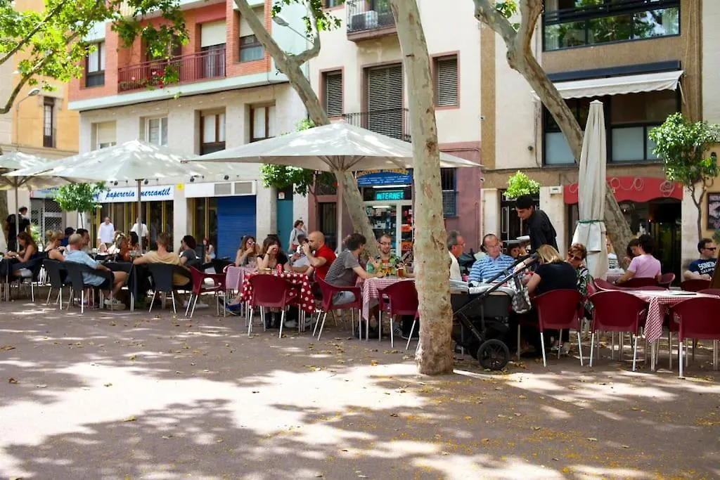 Gracia Travesera 2 Bedrooms Renovated Apartment Barcelone